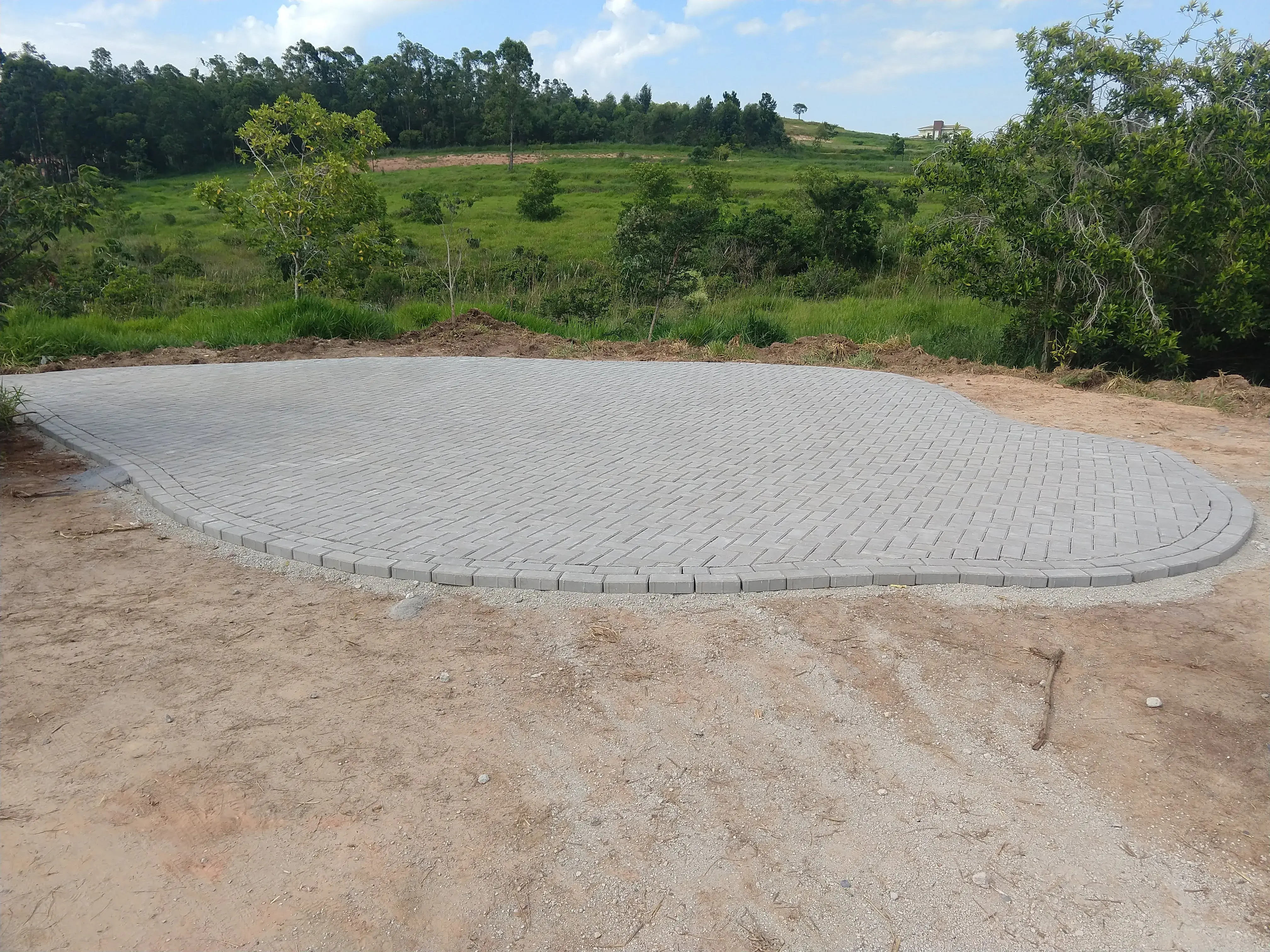 Distribuidor de Piso Intertravado em Jundiaí