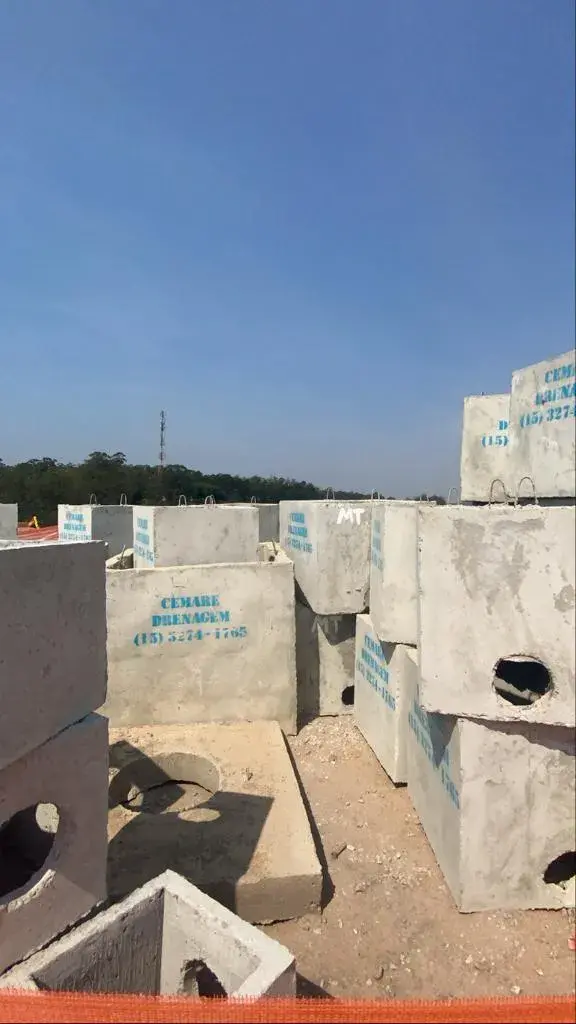 Fábrica de caixas pré moldadas de concreto em Araçariguama